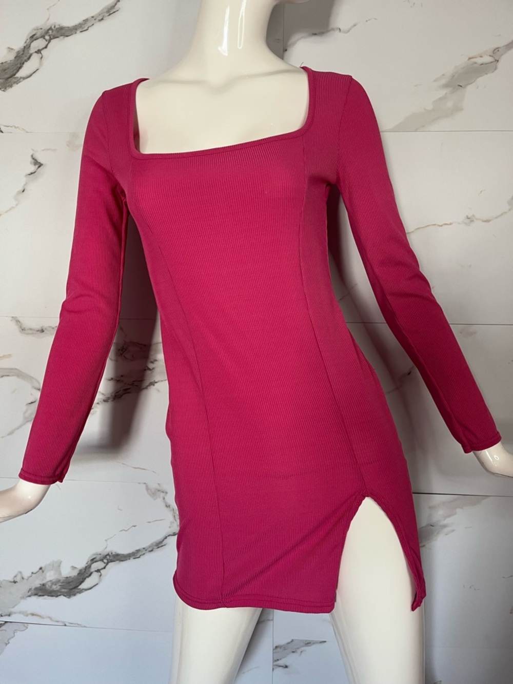 NWT PrettyLittleThing Pink Square Neck Bodycon Long Sleeve Mini Dress Size 8